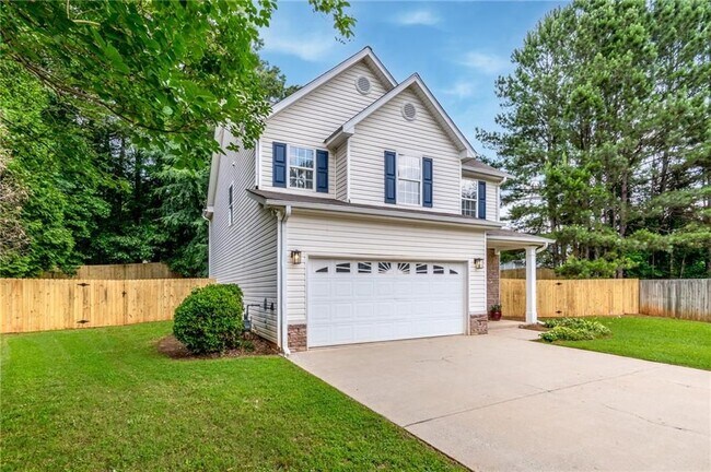 Building Photo - 134 Lexington Parke Dr