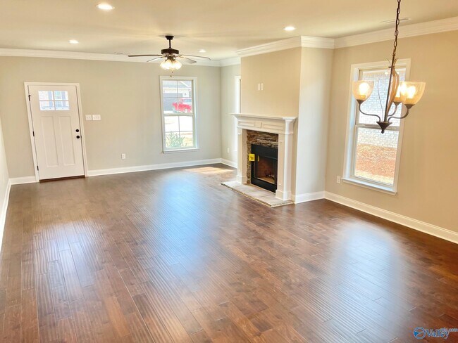 Foto del edificio - 111 Midpark Dr