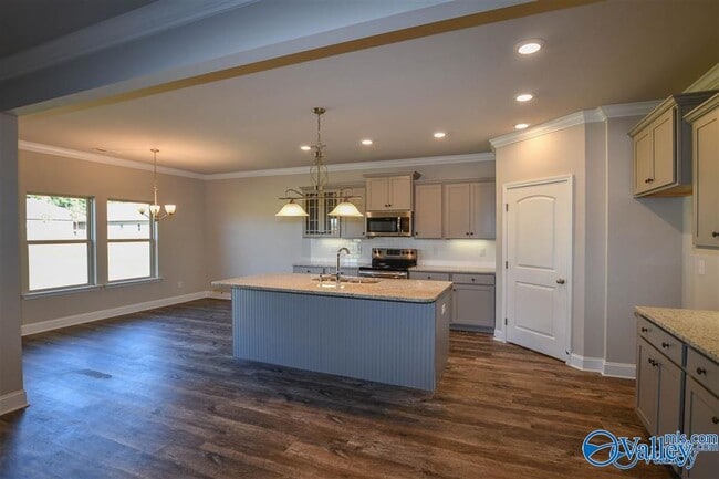 Building Photo - 6508 Moon Crest Ln NW