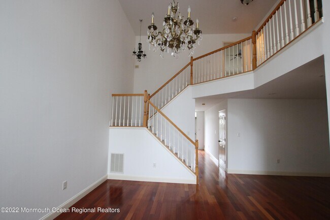 Foto del edificio - 128 Daniele Dr