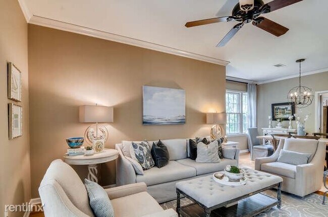 Building Photo - 2 br, 2 bath Condo - 241 Windsor Terrace