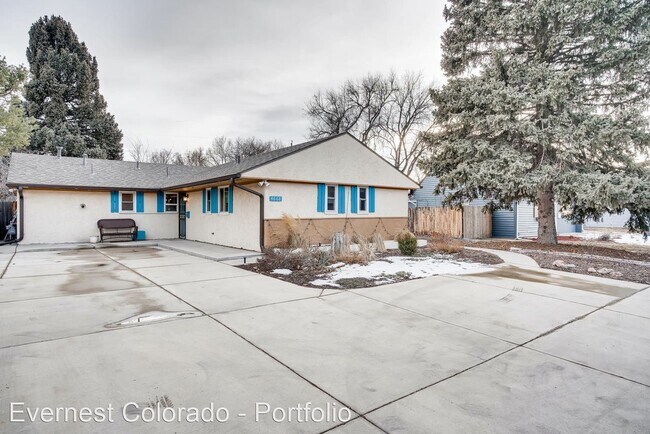 Building Photo - 4 br, 2 bath House - 4668 E Yale Ave