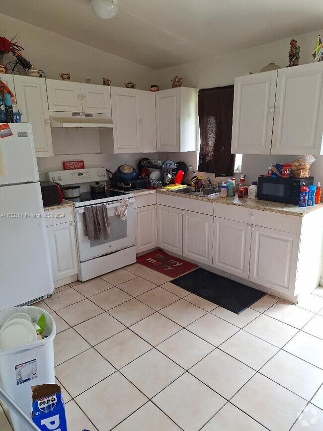 Seapines Pet Friendly Apartments for Rent Homestead, FL 2 Rentals