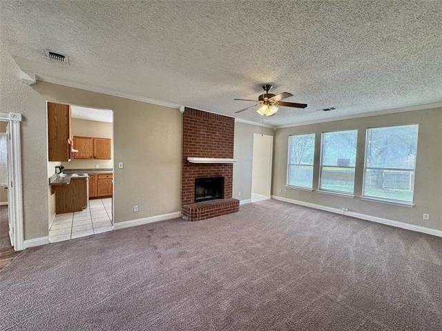 Foto del edificio - 2720 Pioneer Ln