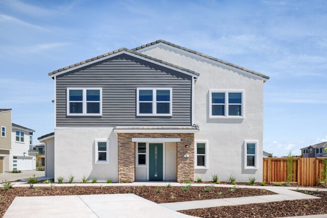 Building Photo - Tricon Delta Shores