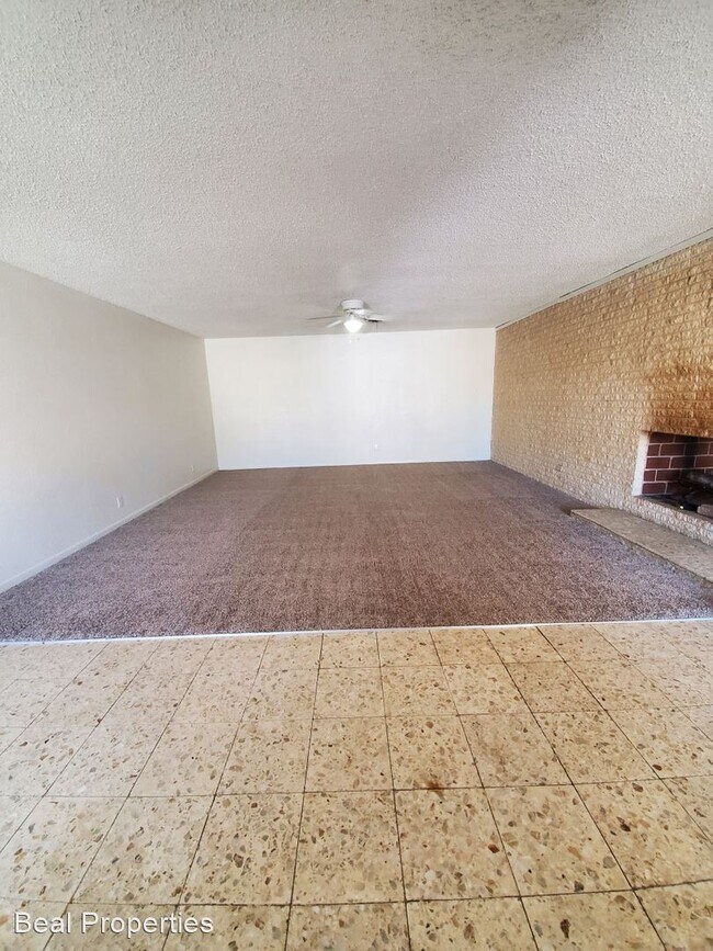 Building Photo - 3 br, 3 bath House - 2600 Wayside Dr