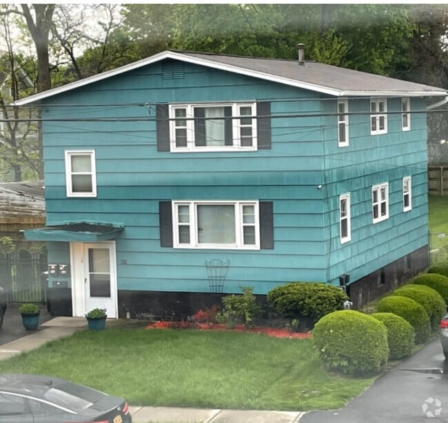 Building Photo - 311 Warner Ave