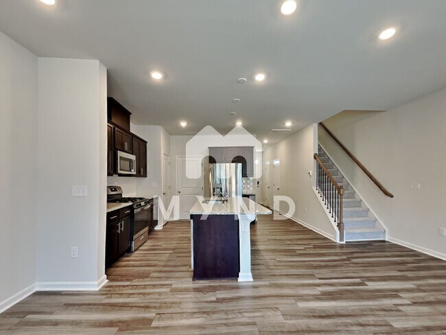 Building Photo - 113 Peebles Dr