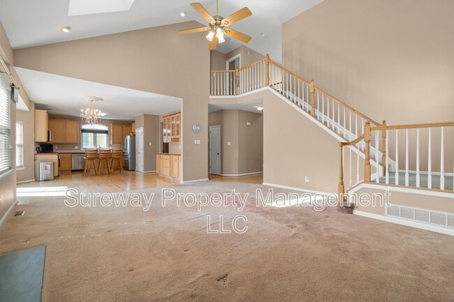 Building Photo - 204 Spruce Trail