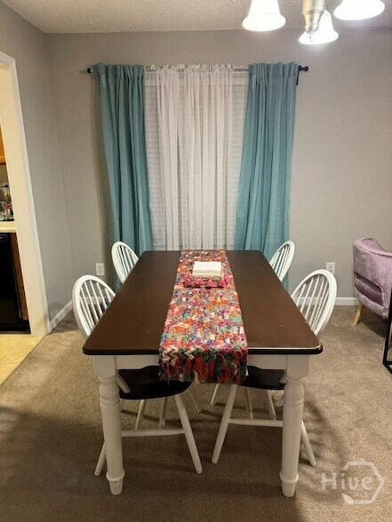 Foto del edificio - 431 Bridgewater Way