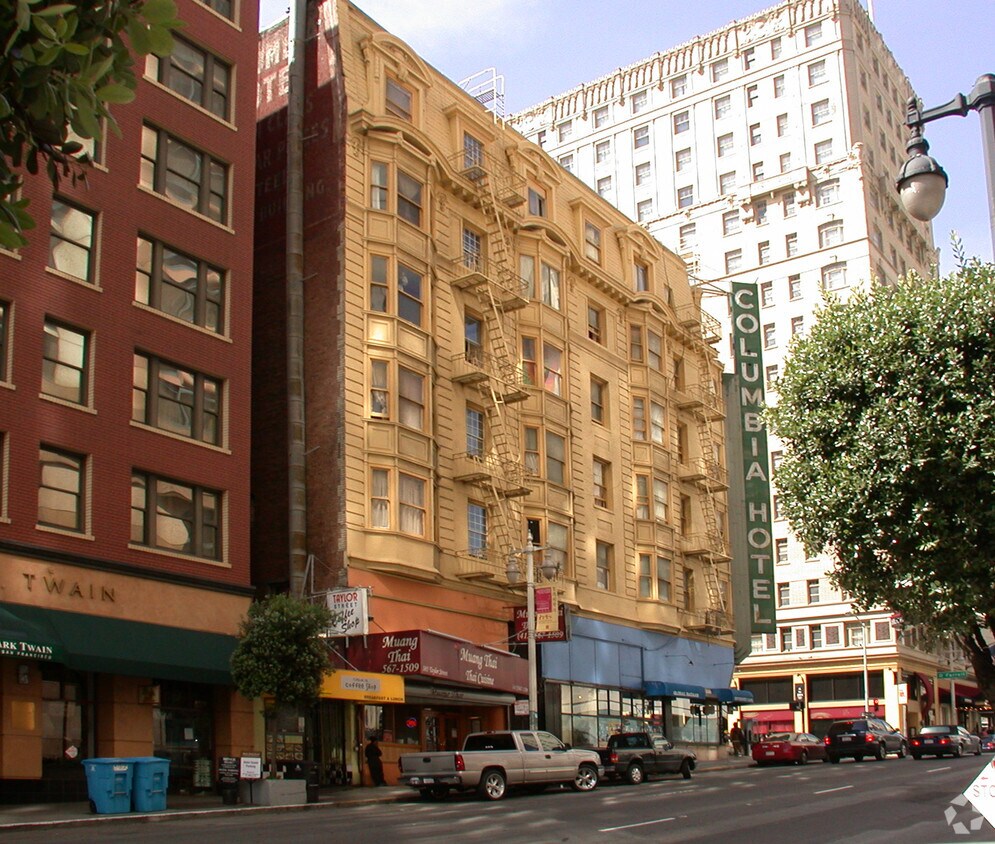Fotografía del edificio - Columbia Hotel