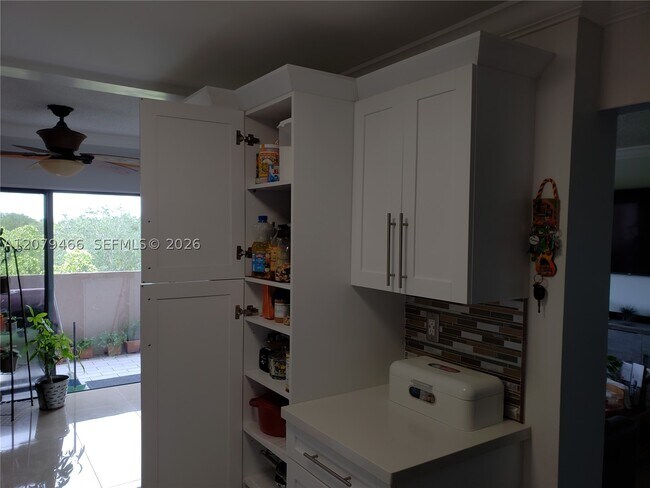 Building Photo - 5800 SW 127th Ave