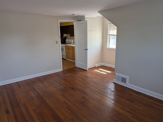 Foto del edificio - 2563 Hawthorne Ave