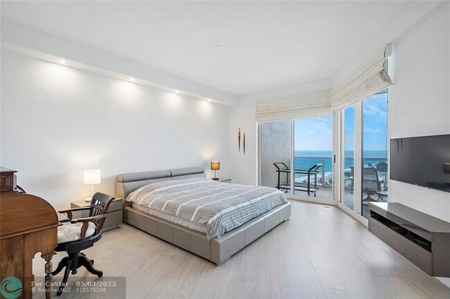 Foto del edificio - 3200 N Ocean Blvd