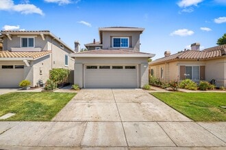 Building Photo - 18177 Stonegate Ct