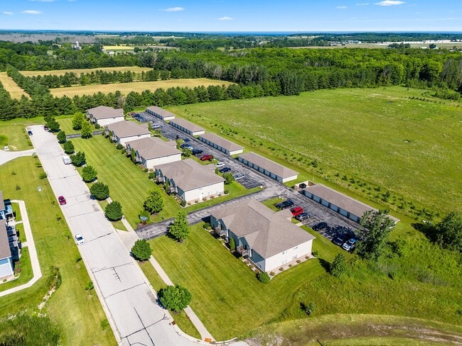 Building Photo - Harbor Ridge & Harbor Winds