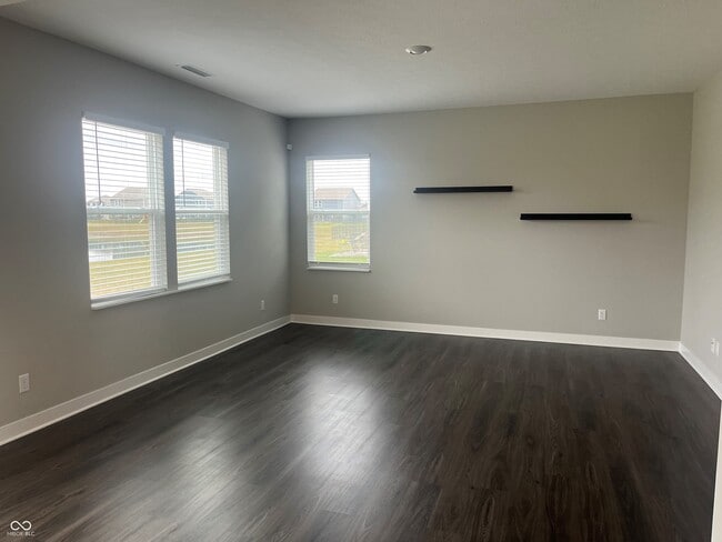 Building Photo - 11578 Brooks Farm Blvd