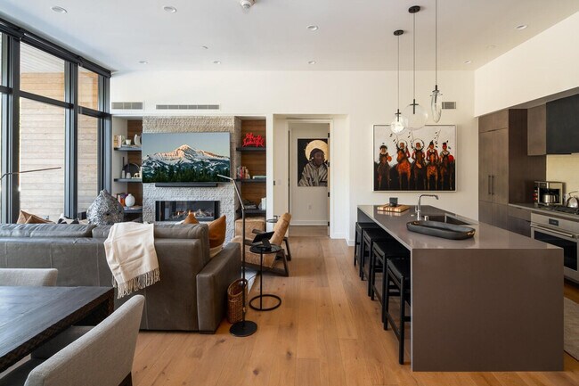 Foto del edificio - 4 Boathouse Way