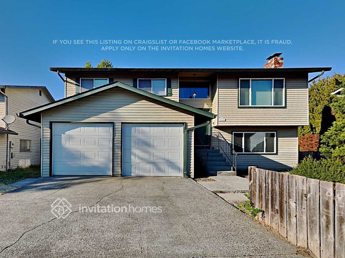Foto principal - 6123 99th St NE