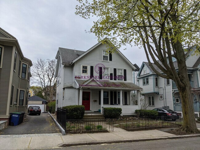 Foto del edificio - 24 Milton St