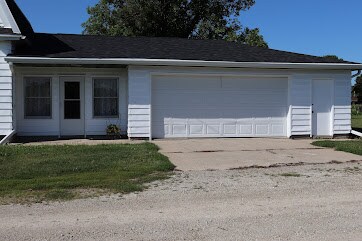 Building Photo - 3080 Lost Dauphin Rd