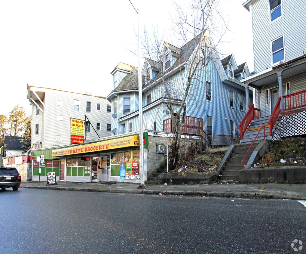 49 Vernon St, Worcester, MA 01610 Apartments in Worcester, MA