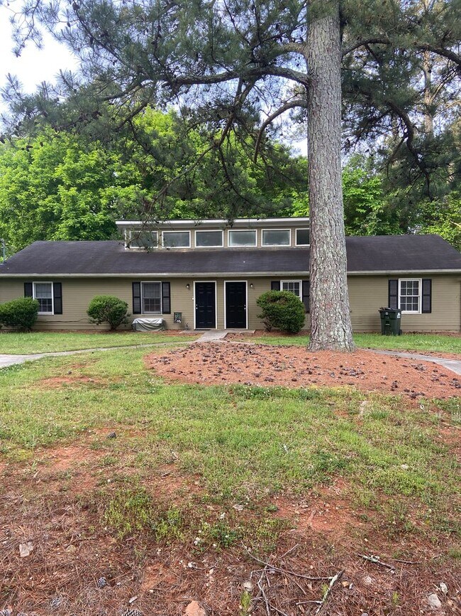 Building Photo - 111 Loblolly Dr