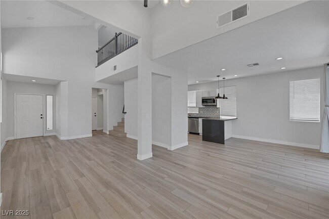 Building Photo - 1838 Thunder Mountain Dr
