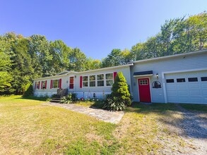 Building Photo - 253 Brunswick Rd