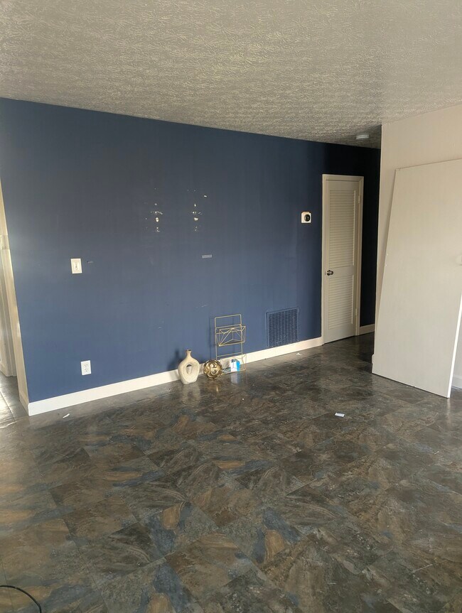 Foto del edificio - 1646 Gay Ave