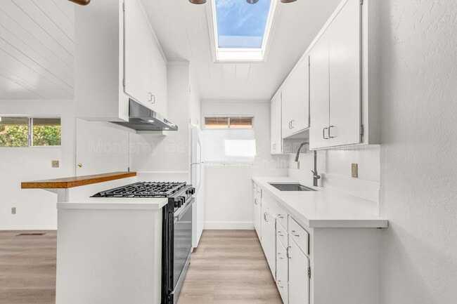 Foto del edificio - 215 Willow St