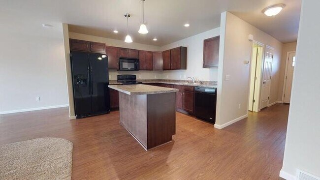 Foto del edificio - 4021 29th St SE