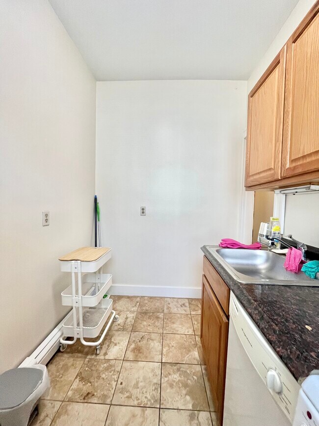 Foto del edificio - 15 Colborne Rd