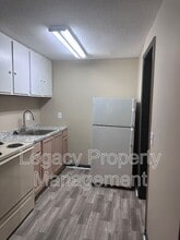 Building Photo - 215 N Logan St