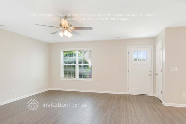 Foto del edificio - 3706 Wyndcliff Court