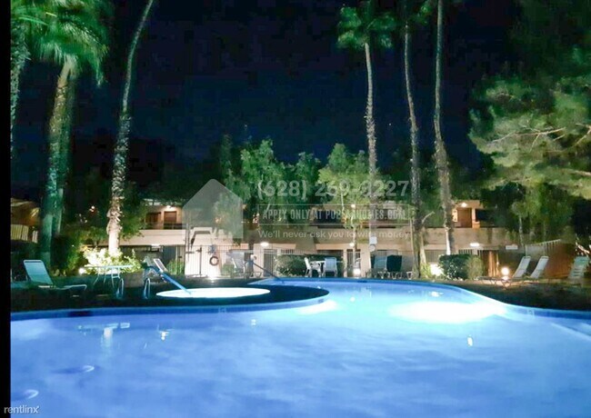 Foto del edificio - 1 br, 1 bath Condo - 2800 N Los Felices Ci...