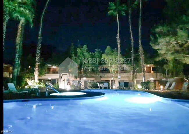 Building Photo - 1 br, 1 bath Condo - 2800 N Los Felices Ci...