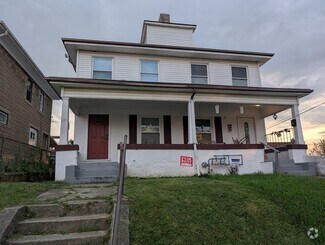 Building Photo - 635 Pritz Ave