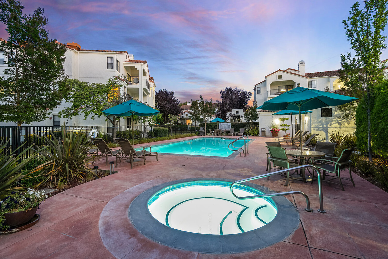 Two resort-style pools on property, one with a spa - Mission Pointe by Windsor