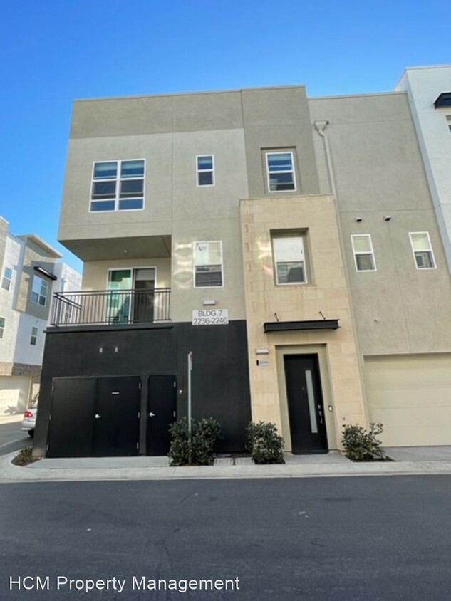 Primary Photo - 2 br, 2.5 bath House - 2246 Synergy