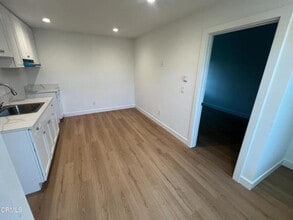 Building Photo - 1721 Gallatin Pl