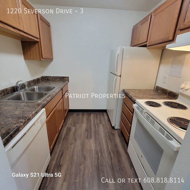 Foto del edificio - 1220 Severson Dr