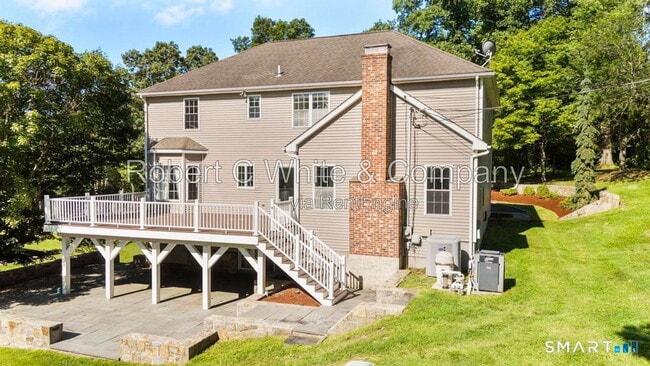 Building Photo - 155 Beardsley Rd