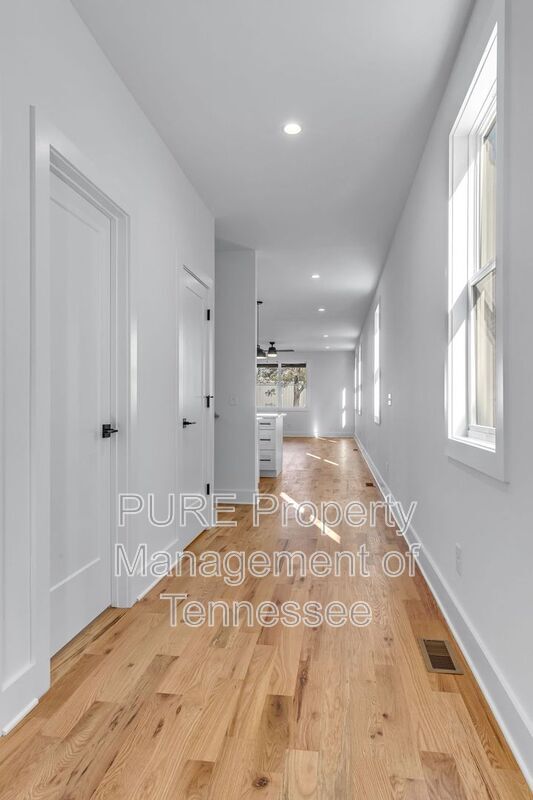 Building Photo - 608 Vernon Ave