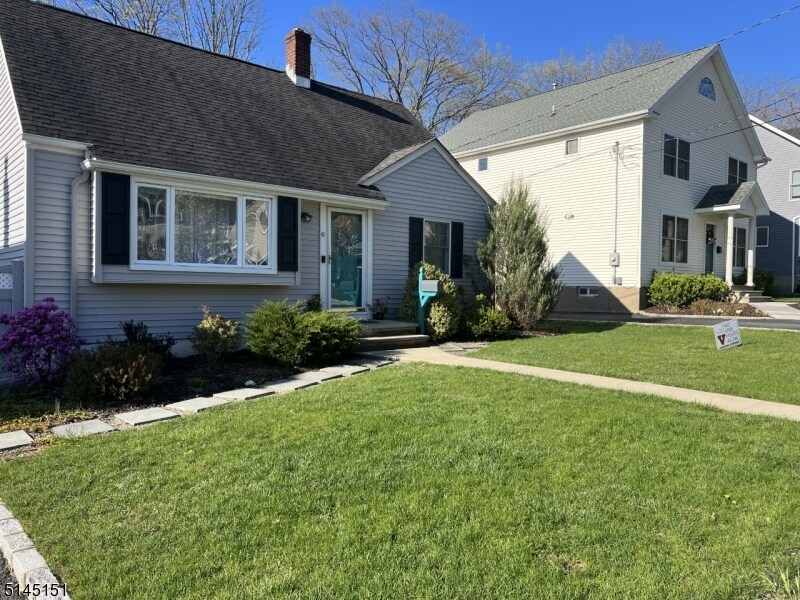 Primary Photo - 41 Lynwood Rd