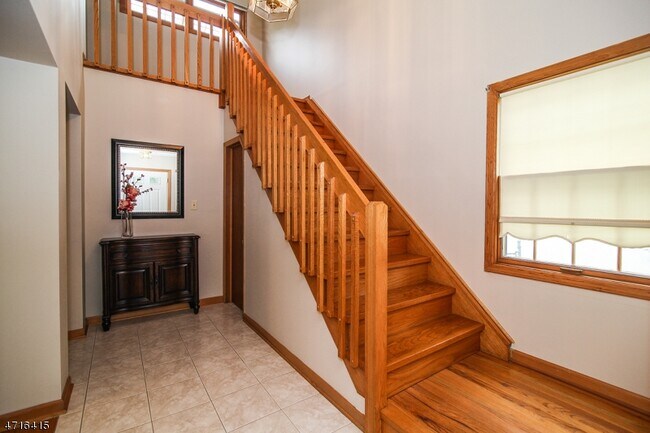 Building Photo - 31 N Baums Ct