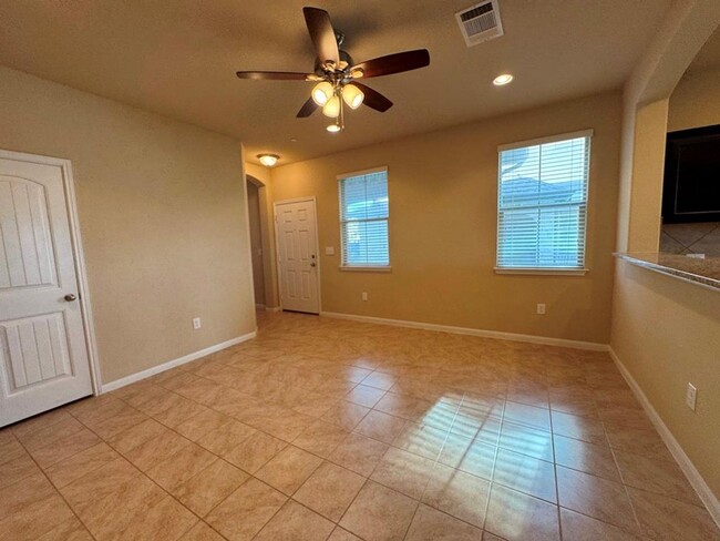 Foto del edificio - Welcome to Your Dream Escape at 2880 Donne...