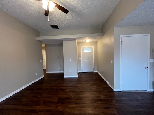 Building Photo - 1907 Holly Springs Ave