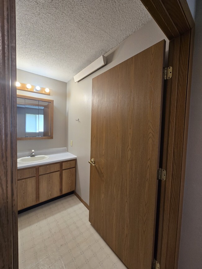 Foto del edificio - 8th & 8th Apartments