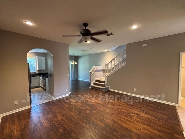 Building Photo - 55 Canterbury Bell Dr